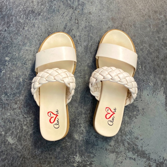 Cream trending sandals chunky braided - Picture 1 of 2